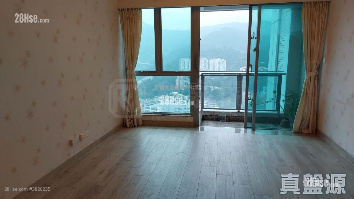 溱岸8号 售盘 4 房 1,168 平方尺