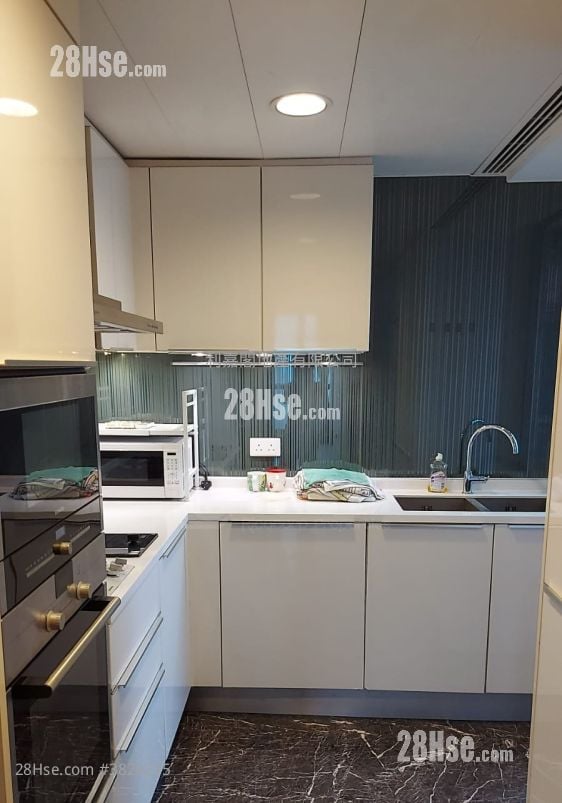 溱岸8号 售盘 4 房 1,168 平方尺