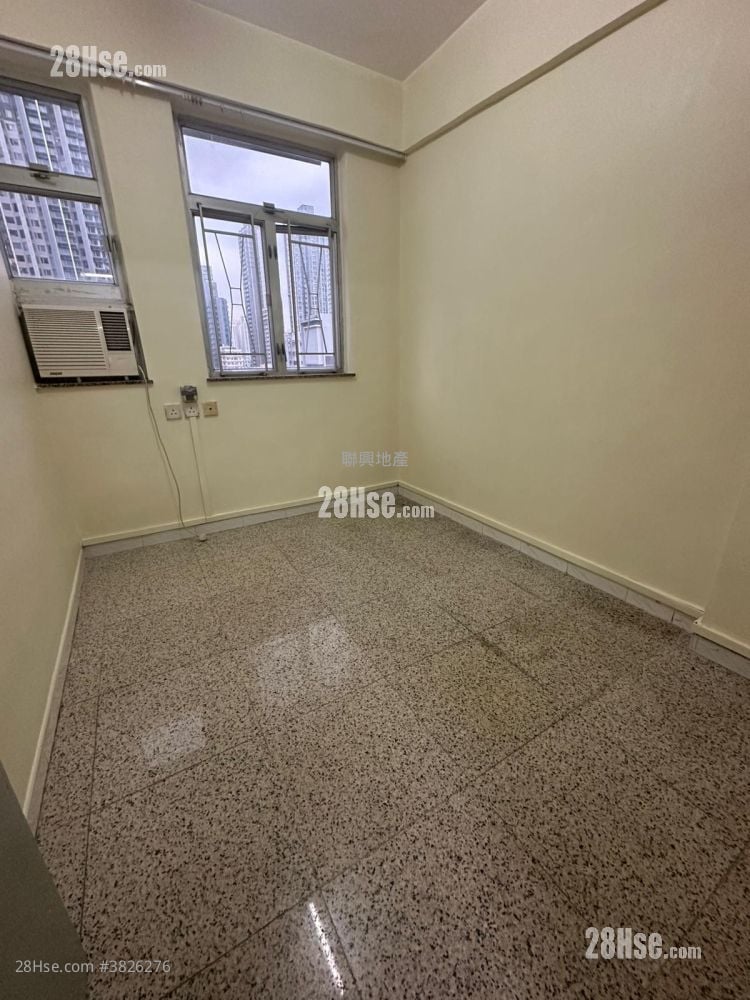 Kwong Fung House Rental 2 Bedrooms , 1 Bathroom 481 ft²
