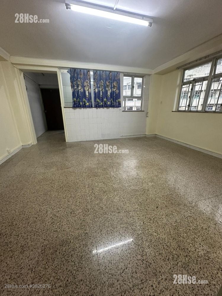 Kwong Fung House Rental 2 Bedrooms , 1 Bathroom 481 ft²