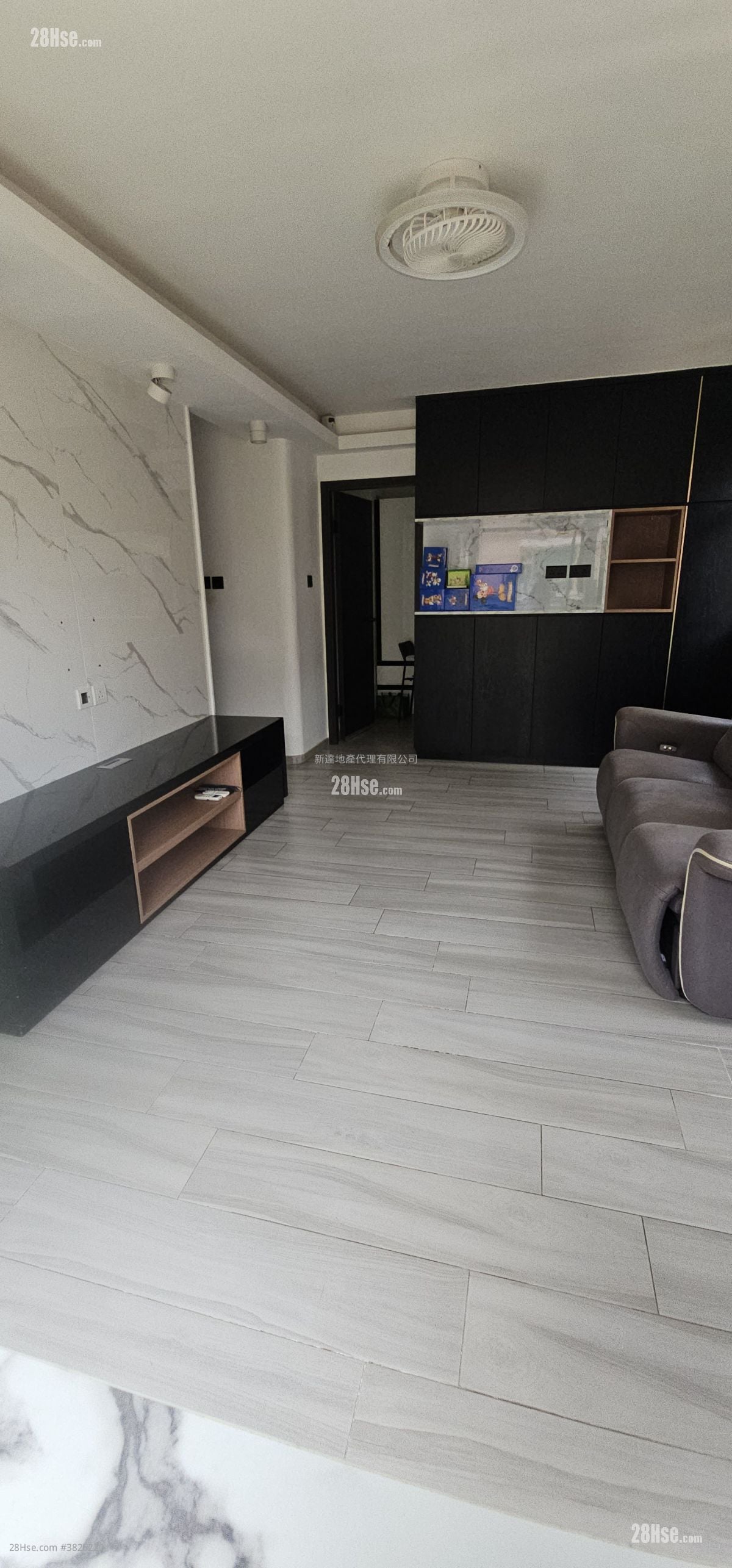 村屋 租盤 開放式間隔 , 1 浴室 1,400 平方呎