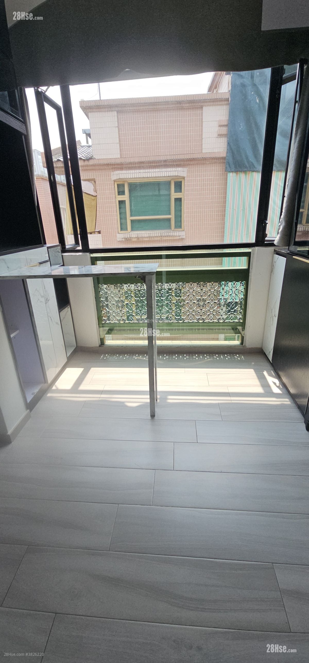 村屋 租盤 開放式間隔 , 1 浴室 1,400 平方呎