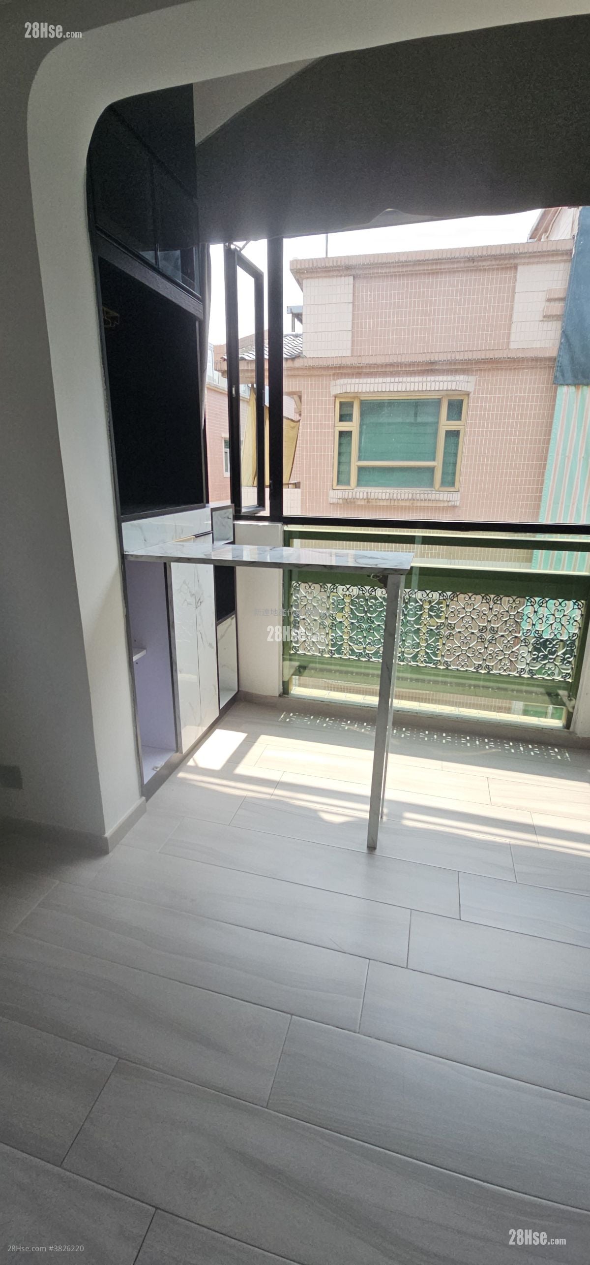 村屋 租盤 開放式間隔 , 1 浴室 1,400 平方呎