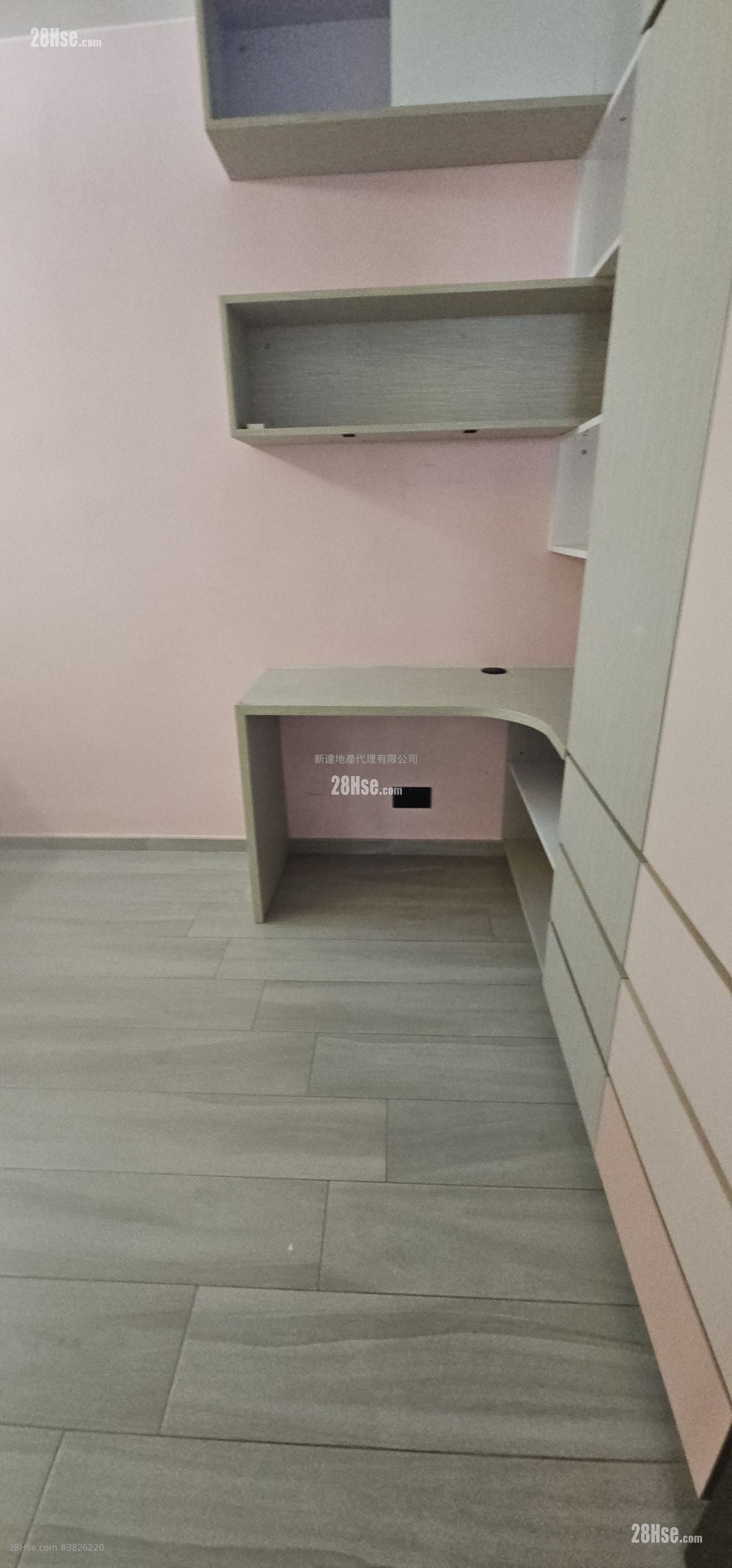 村屋 租盤 開放式間隔 , 1 浴室 1,400 平方呎