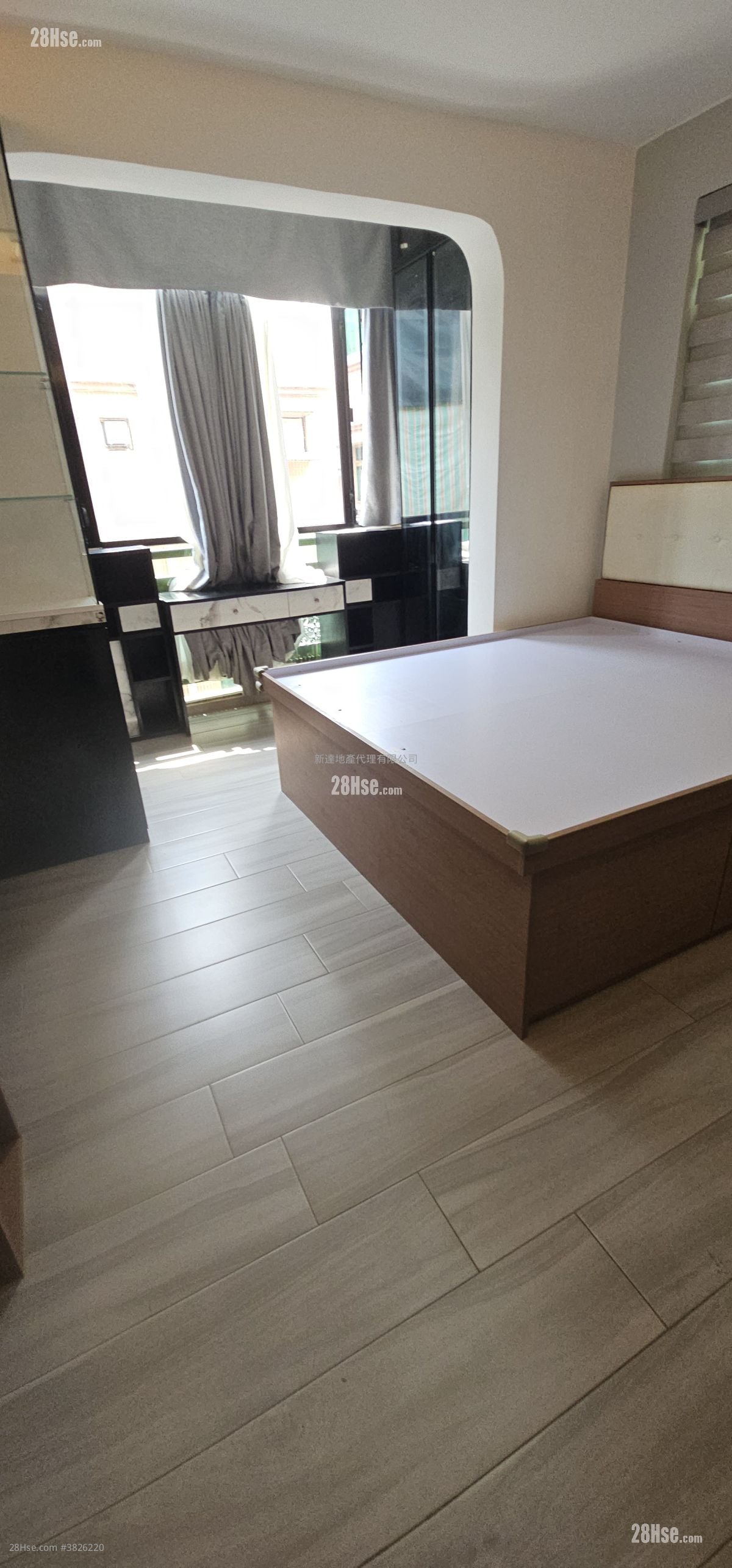 村屋 租盤 開放式間隔 , 1 浴室 1,400 平方呎