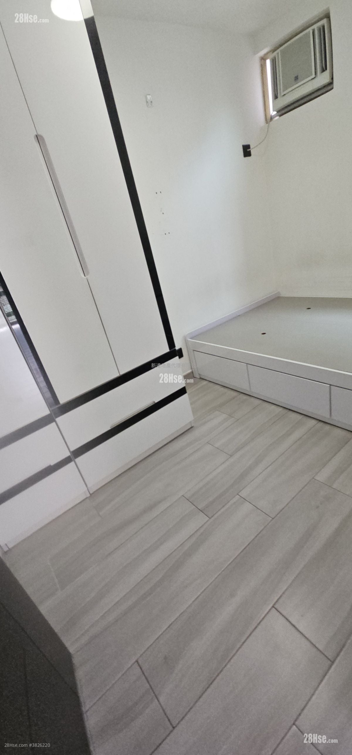 村屋 租盤 開放式間隔 , 1 浴室 1,400 平方呎