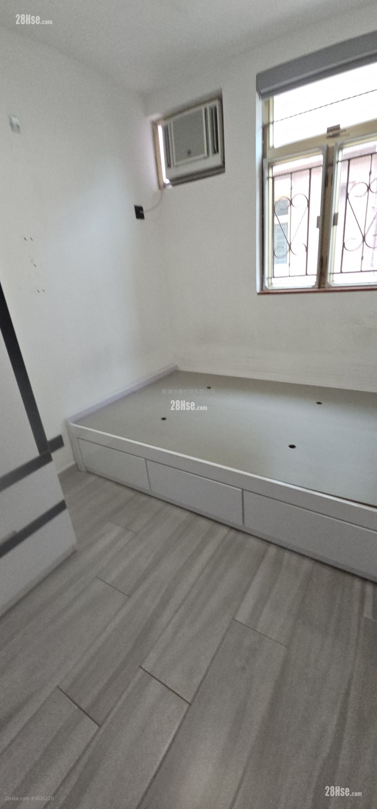 村屋 租盤 開放式間隔 , 1 浴室 1,400 平方呎