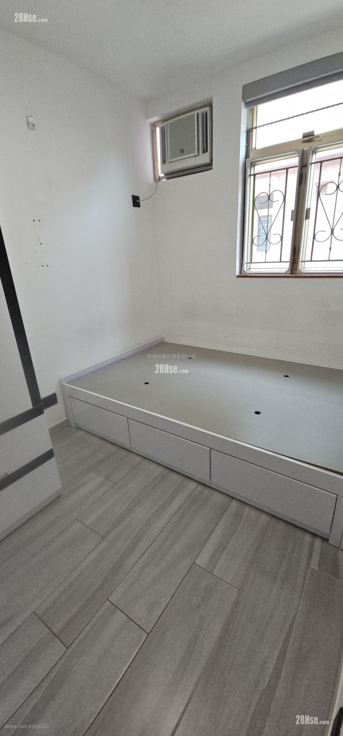 村屋 租盤 開放式間隔 , 1 浴室 1,400 平方呎