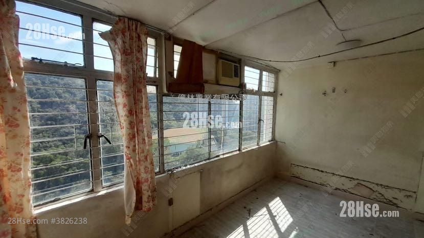 Hing Tin Estate Sell 2 Bedrooms , 1 Bathroom 381 ft²