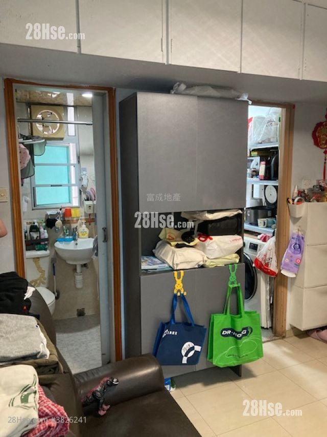 好顺景大厦 售盘 2 房 , 1 浴室 324 平方尺