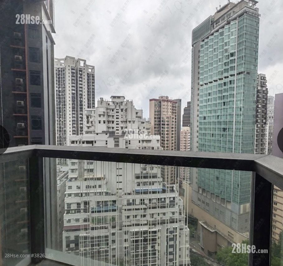 柏傲山 售盤 3 房 , 2 浴室 915 平方呎