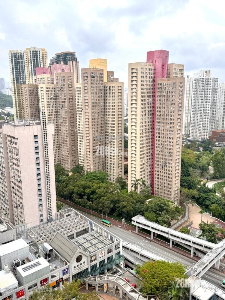 Fu Yau Building Sell 1 Bedroom , 1 Bathroom 245 ft²