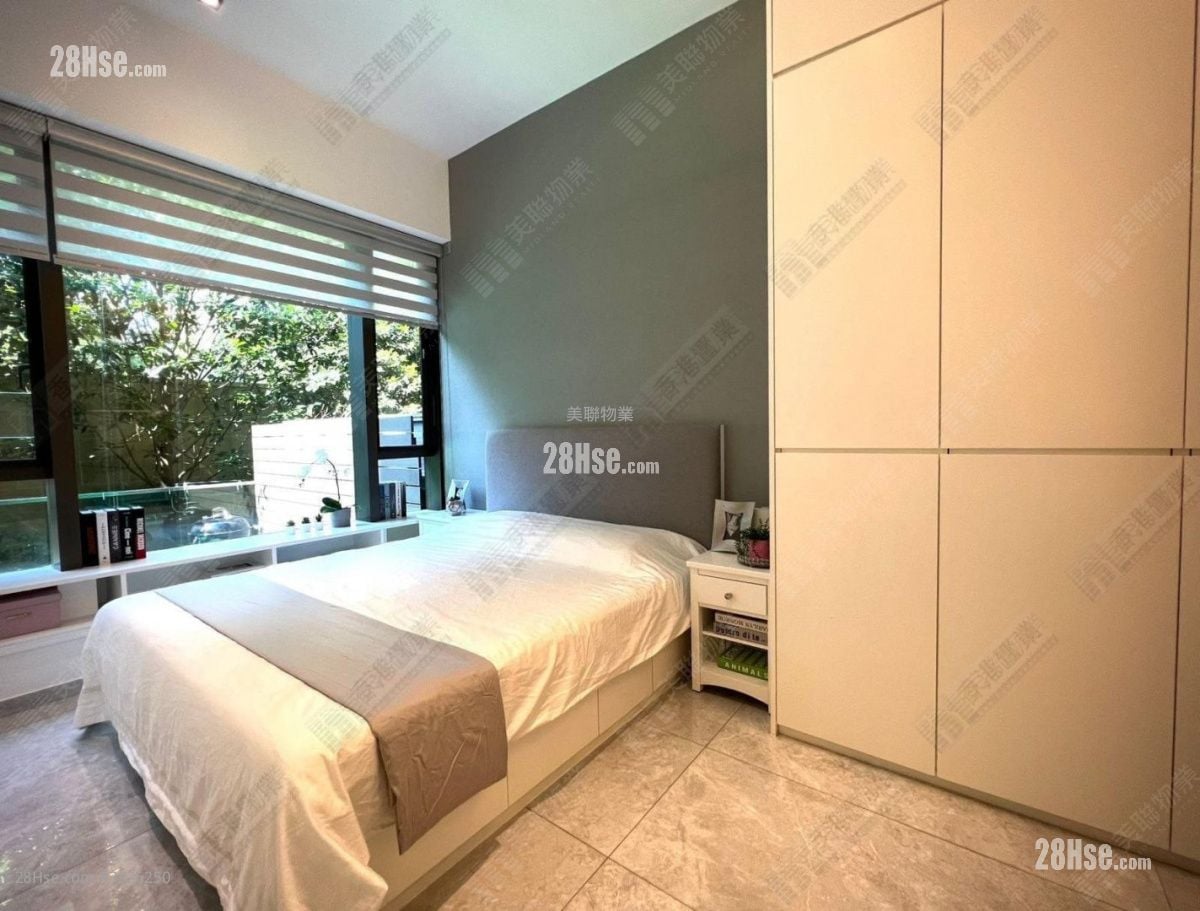 One Homantin Sell 2 Bedrooms , 2 Bathrooms 863 ft²