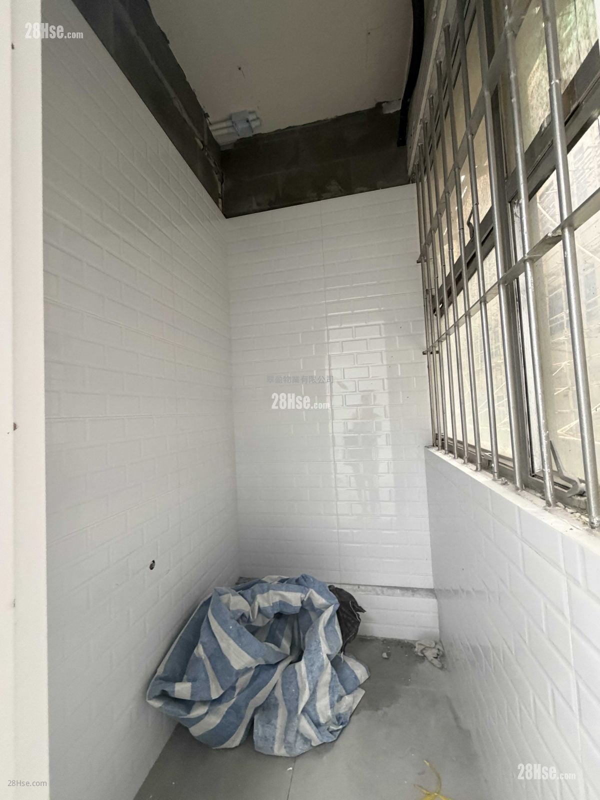 駱駝漆大廈 租盤 767 平方呎