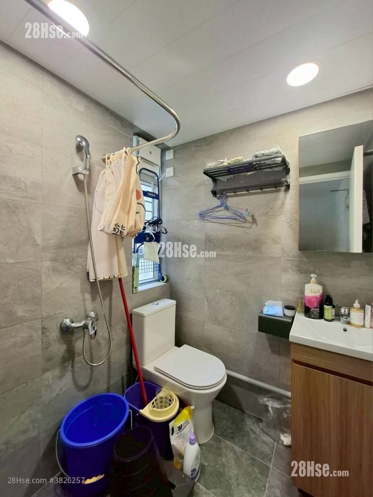 裕泰苑 售盘 278 平方尺