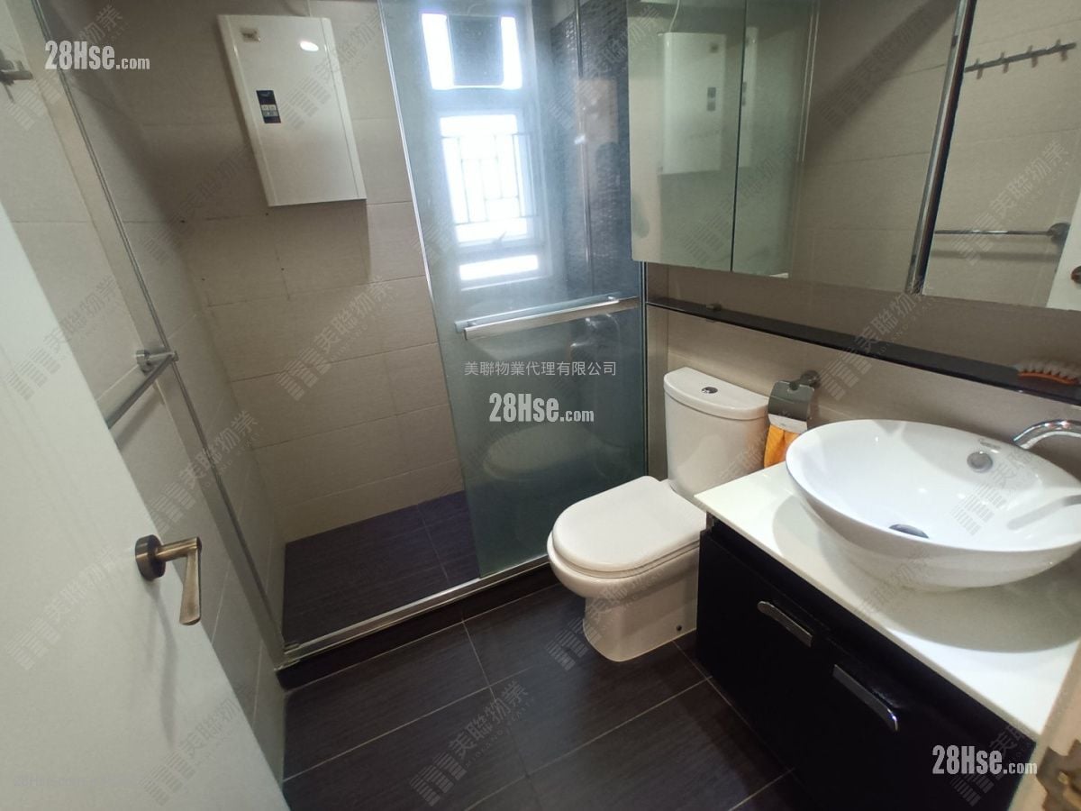 Tat Chee Court Sell 3 Bedrooms 649 ft²