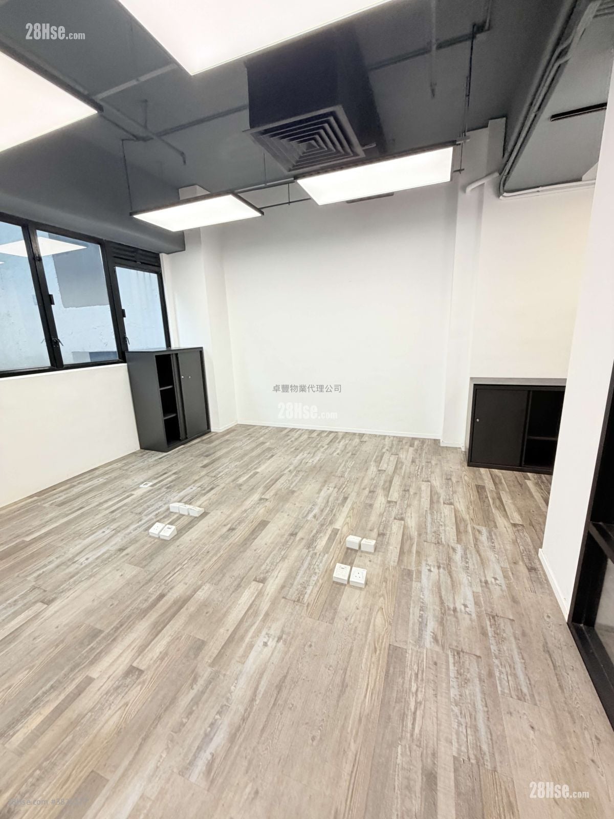 永康中心 租盤 1 房 400 平方呎