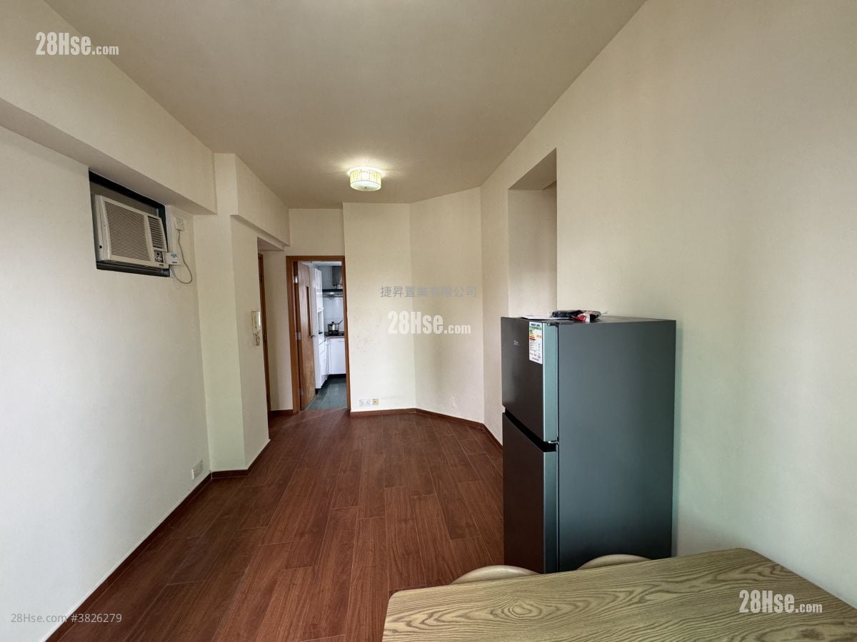 Kingsgate Sell 3 Bedrooms , 1 Bathroom 524 ft²