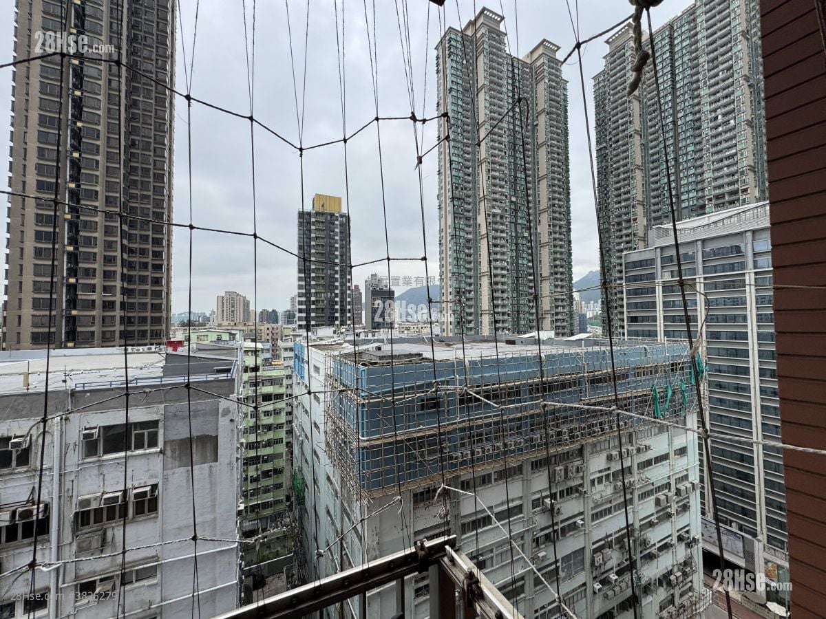 Kingsgate Sell 3 Bedrooms , 1 Bathroom 524 ft²