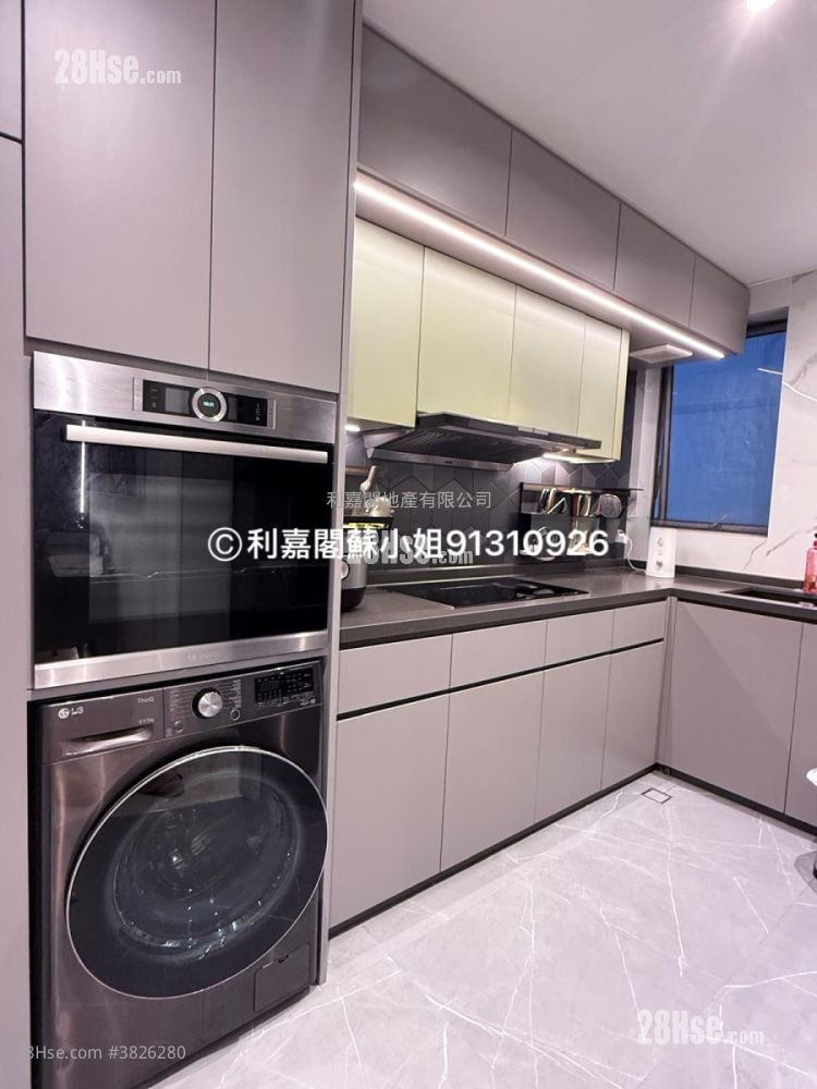 一號銀海 售盤 3 房 , 2 浴室 959 平方呎