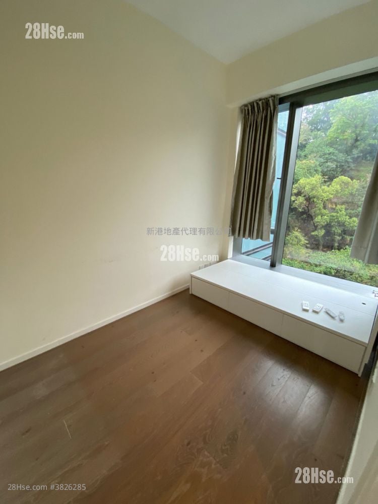 Homantin Hillside Sell 2 Bedrooms , 1 Bathroom 490 ft²