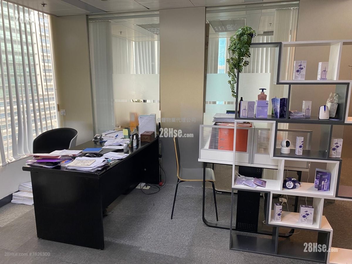 香港中心 租盤 1 房 586 平方呎