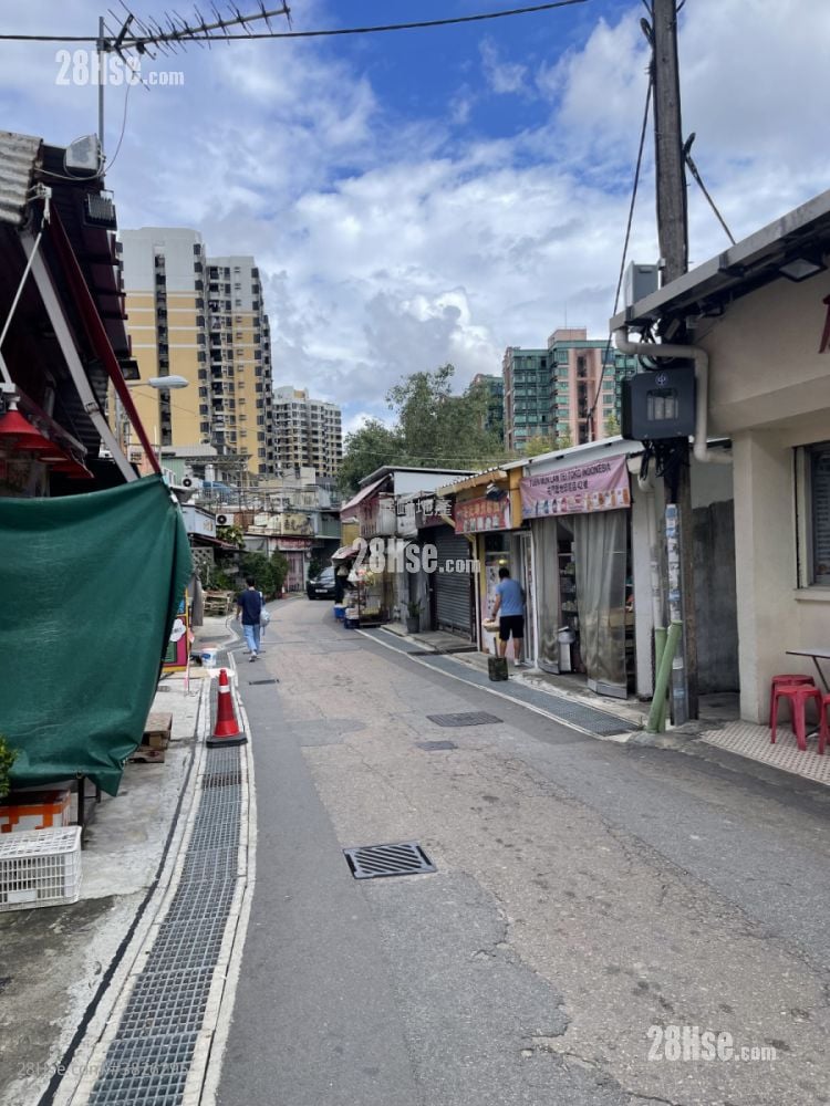 村屋 售盘 2 房 , 1 浴室 450 平方尺