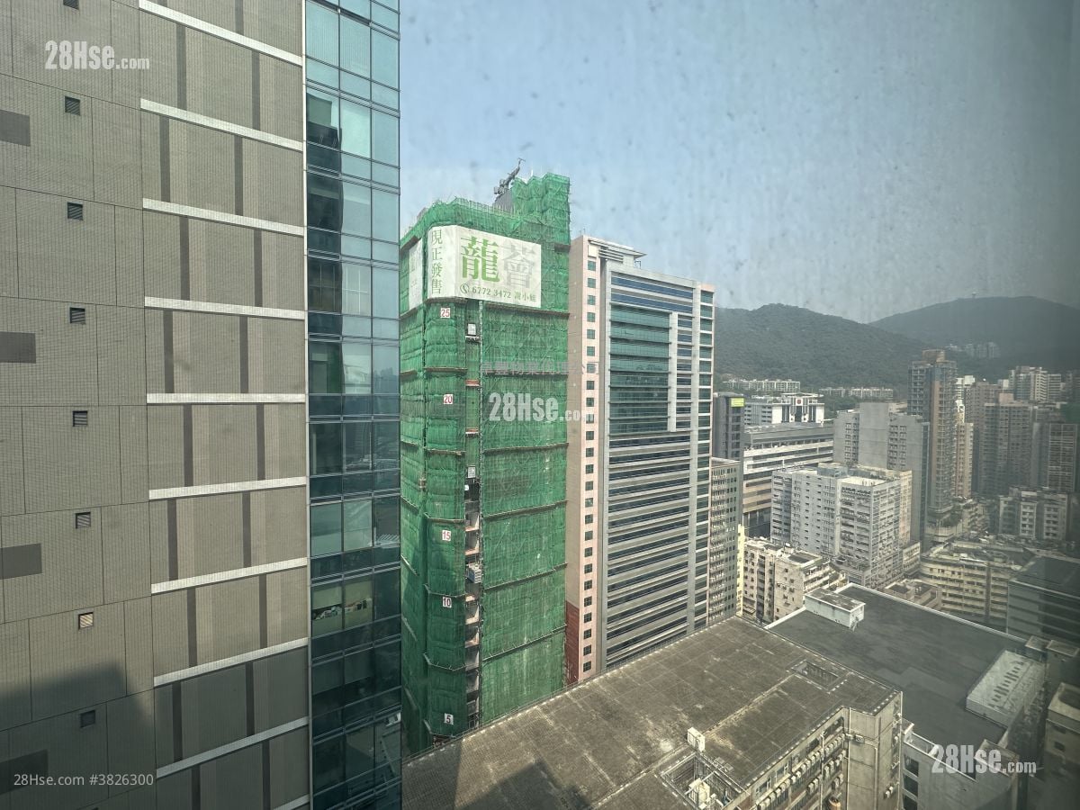 香港中心 租盤 1 房 586 平方呎