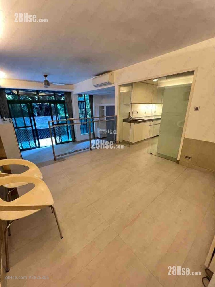 Recours La Serre Sell 2 Bedrooms 841 ft²