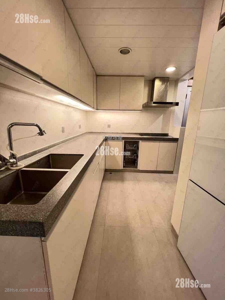 Recours La Serre Sell 2 Bedrooms 841 ft²