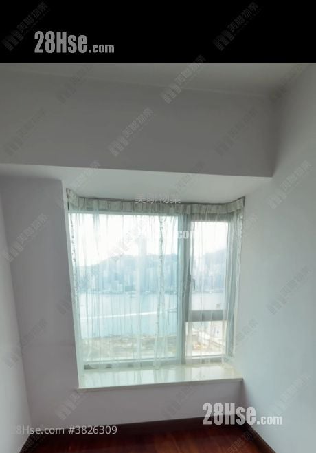 君臨天下 售盤 2 房 750 平方呎