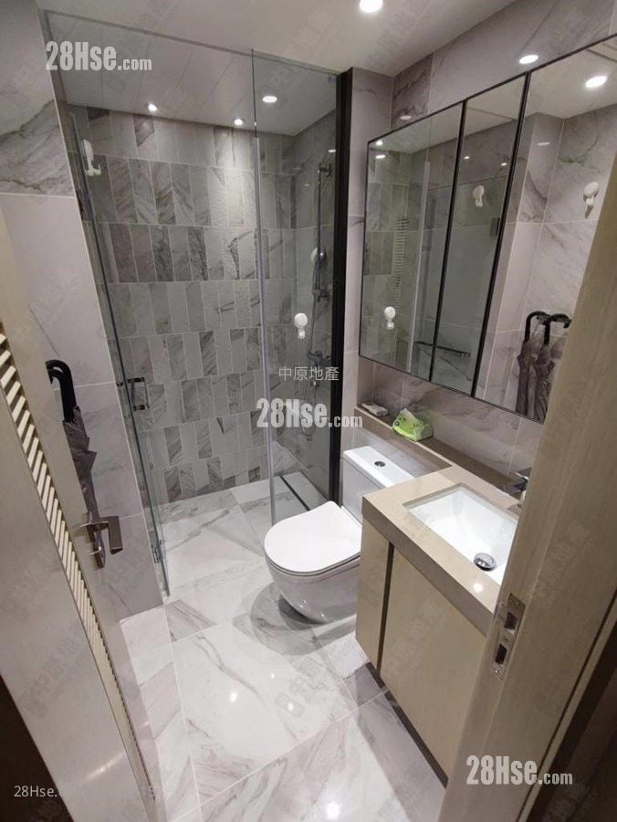 Mount Regency Sell 2 Bedrooms , 1 Bathroom 387 ft²