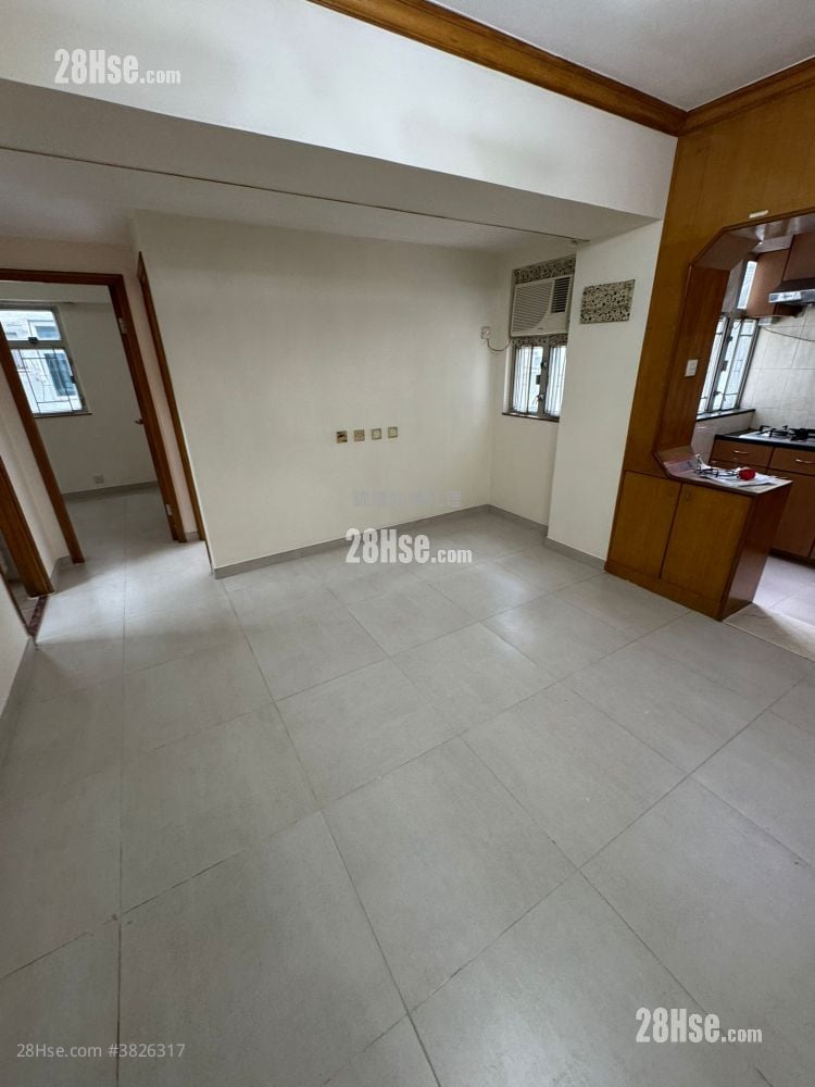 Wyler Garden Rental 2 Bedrooms , 1 Bathroom 426 ft²