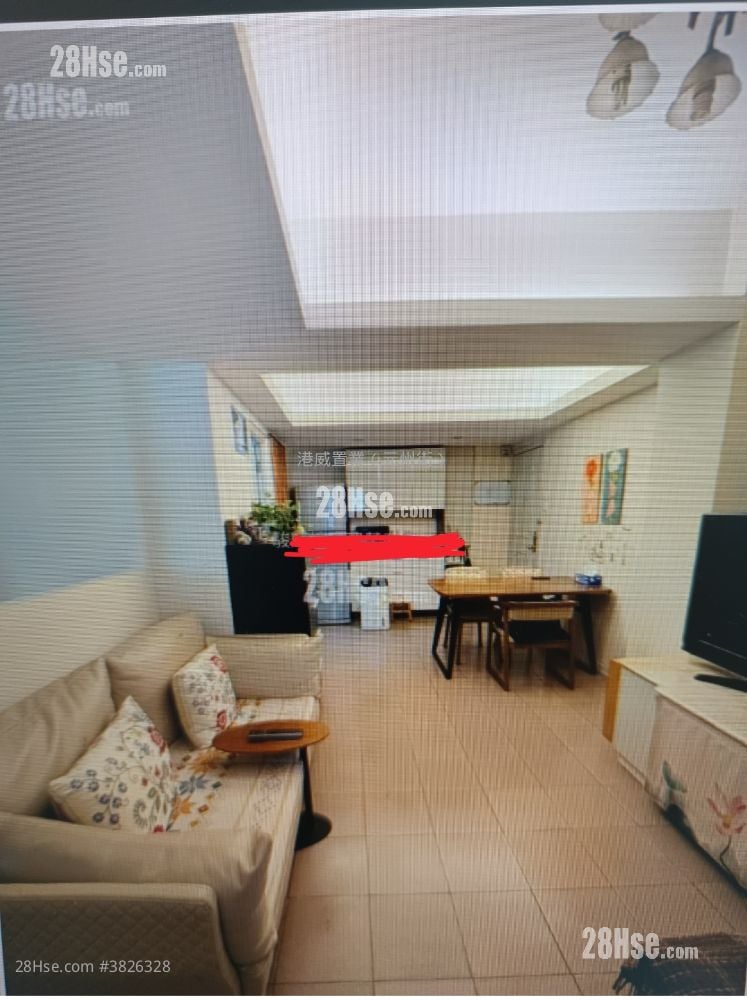 Hung Yu Mansion Sell 3 Bedrooms 574 ft²