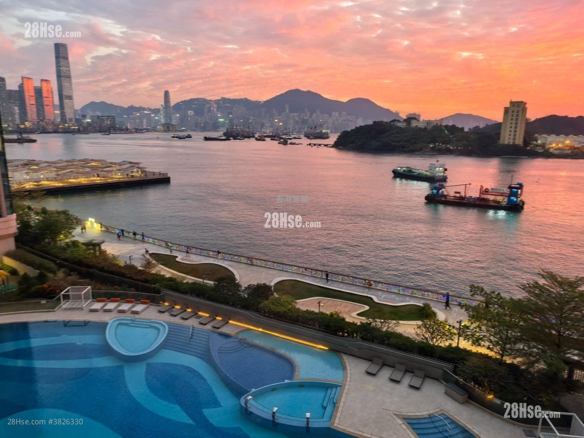 Grand Victoria Sell 3 Bedrooms , 3 Bathrooms 826 ft²