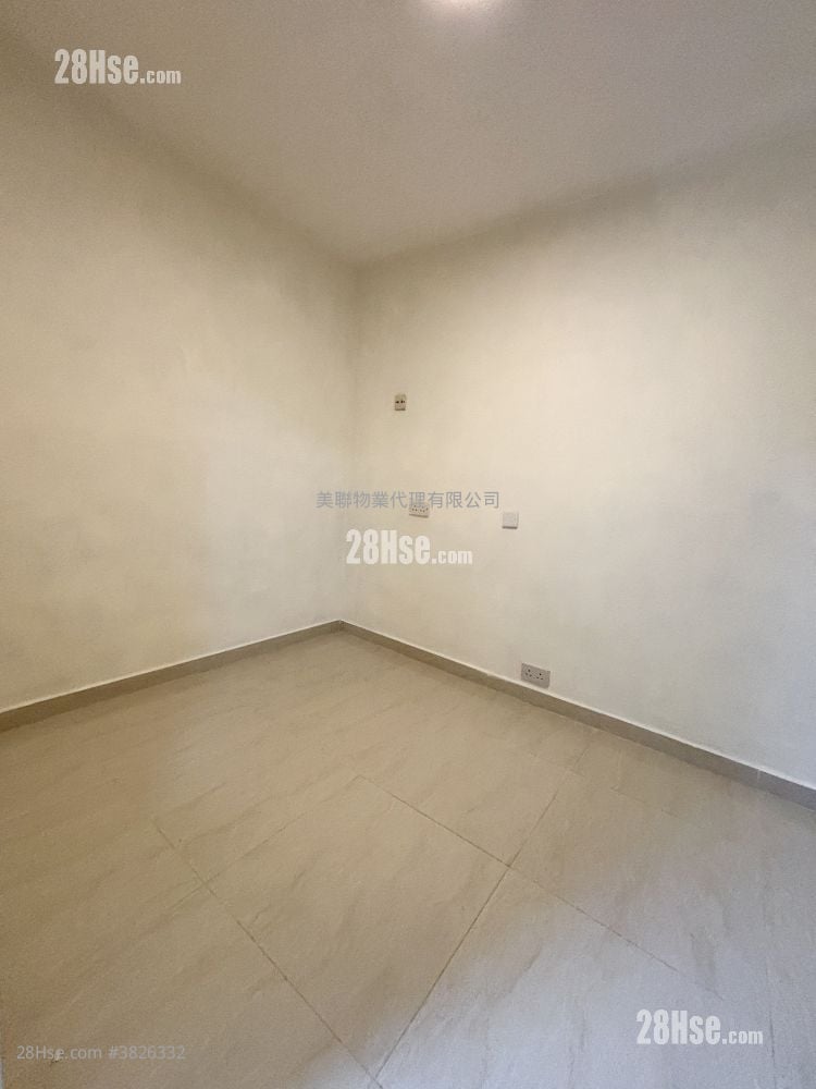 Yan Ming Court Sell 2 Bedrooms , 1 Bathroom 401 ft²