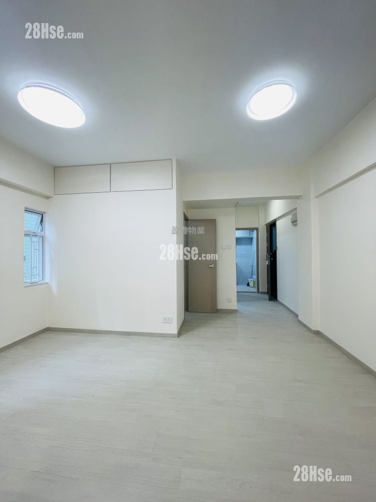 英京大廈 租盤 3 房 , 1 浴室 483 平方呎