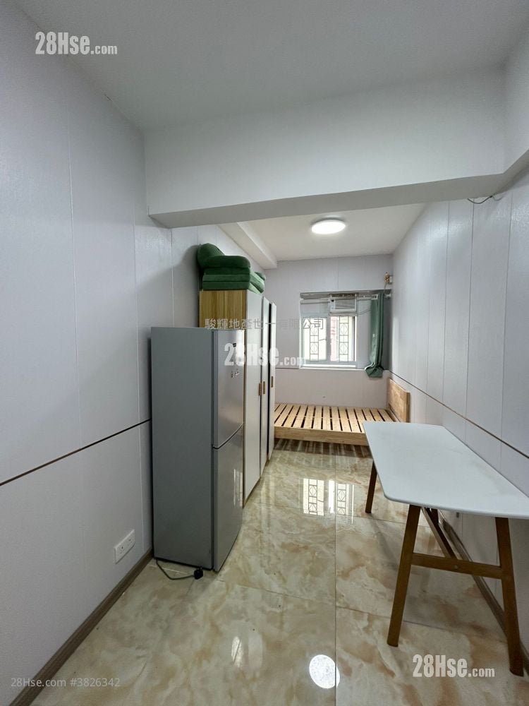 Booman House Rental Studio , 1 Bathroom 160 ft²