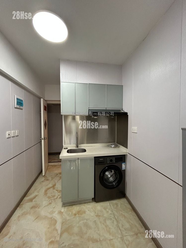 Booman House Rental Studio , 1 Bathroom 160 ft²