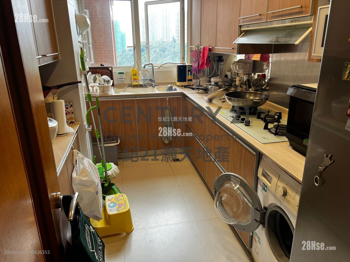 The Grandville Sell 4 Bedrooms , 3 Bathrooms 1,102 ft²