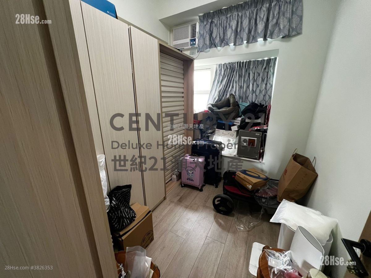 The Grandville Sell 4 Bedrooms , 3 Bathrooms 1,102 ft²