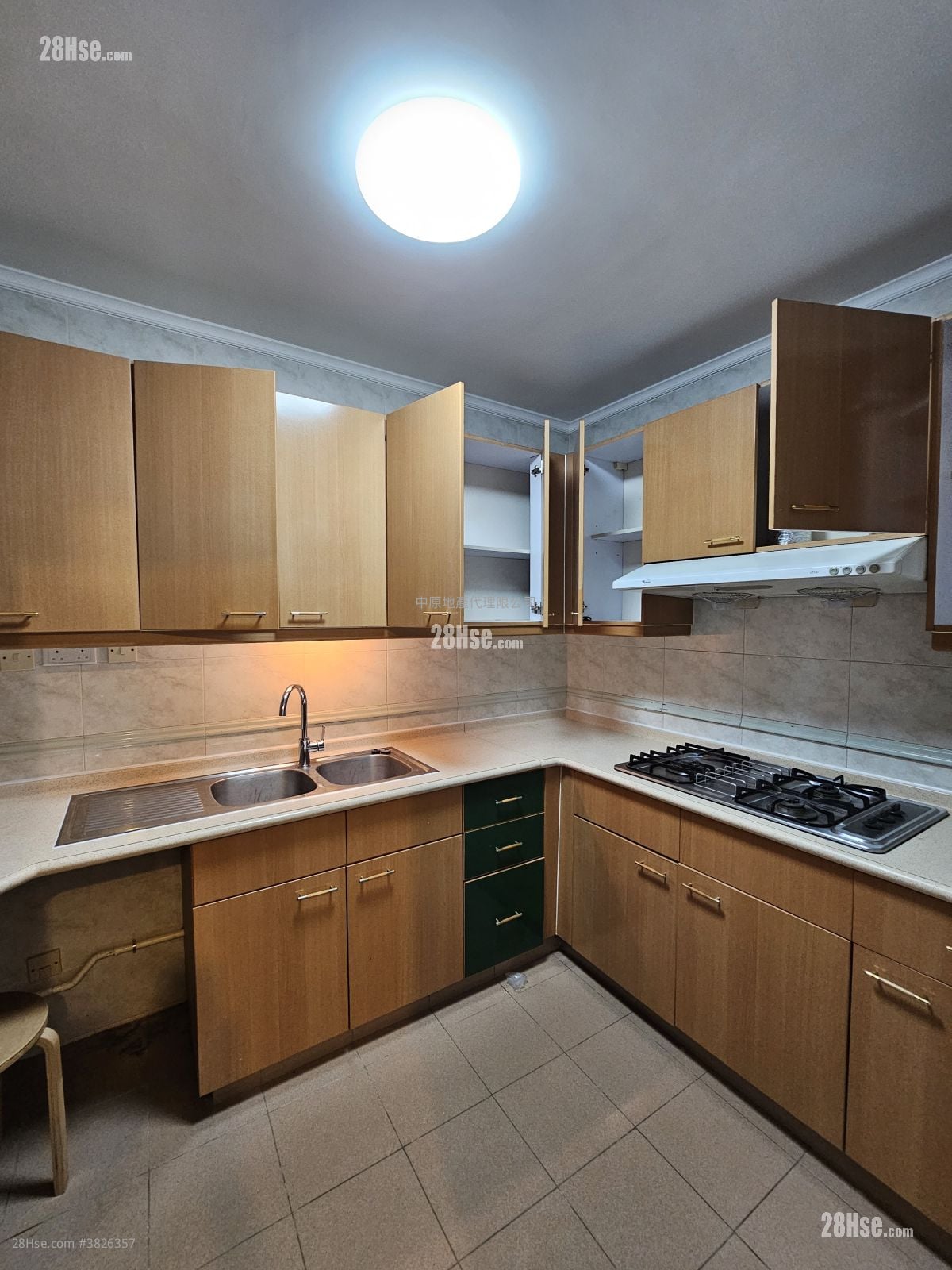 駿景園 租盤 3 房 , 2 浴室 676 平方呎