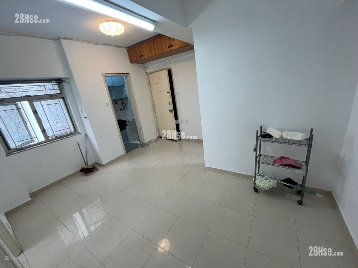 新寧大樓 租盤 2 房 , 1 浴室 318 平方呎