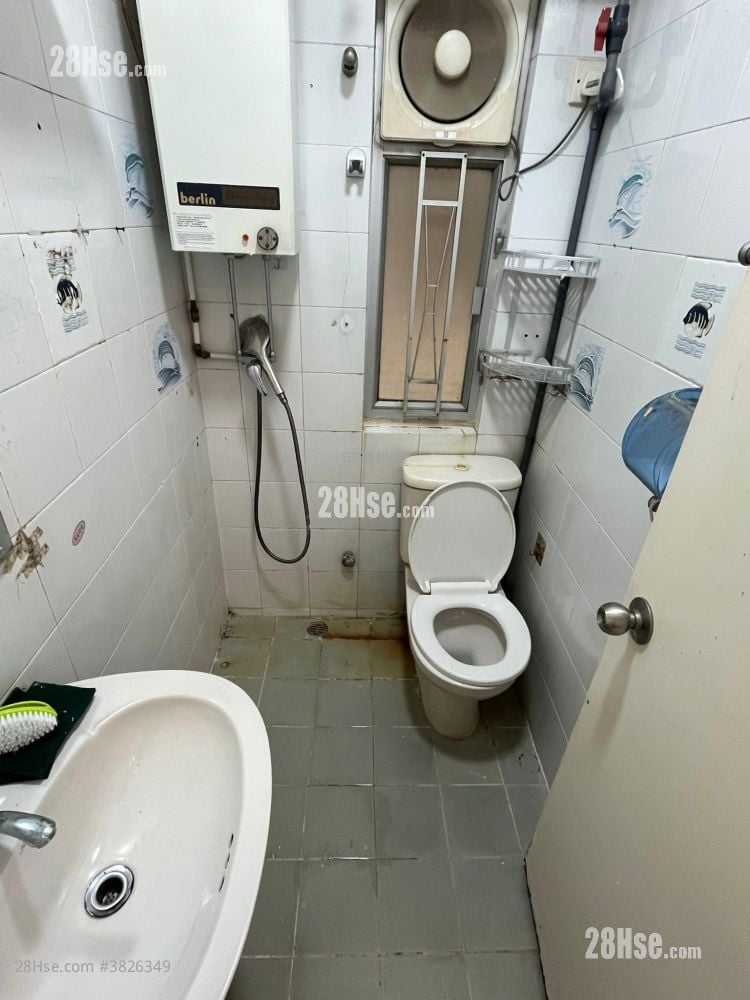 新寧大樓 租盤 2 房 , 1 浴室 318 平方呎