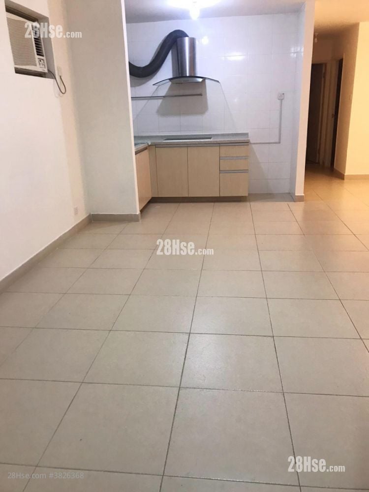 华乐豪庭 租盘 3 房 , 1 浴室 700 平方尺