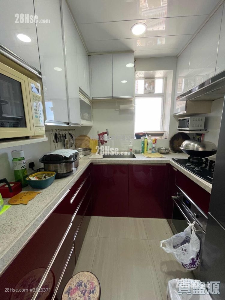 都會駅 租盤 3 房 , 2 浴室 651 平方呎