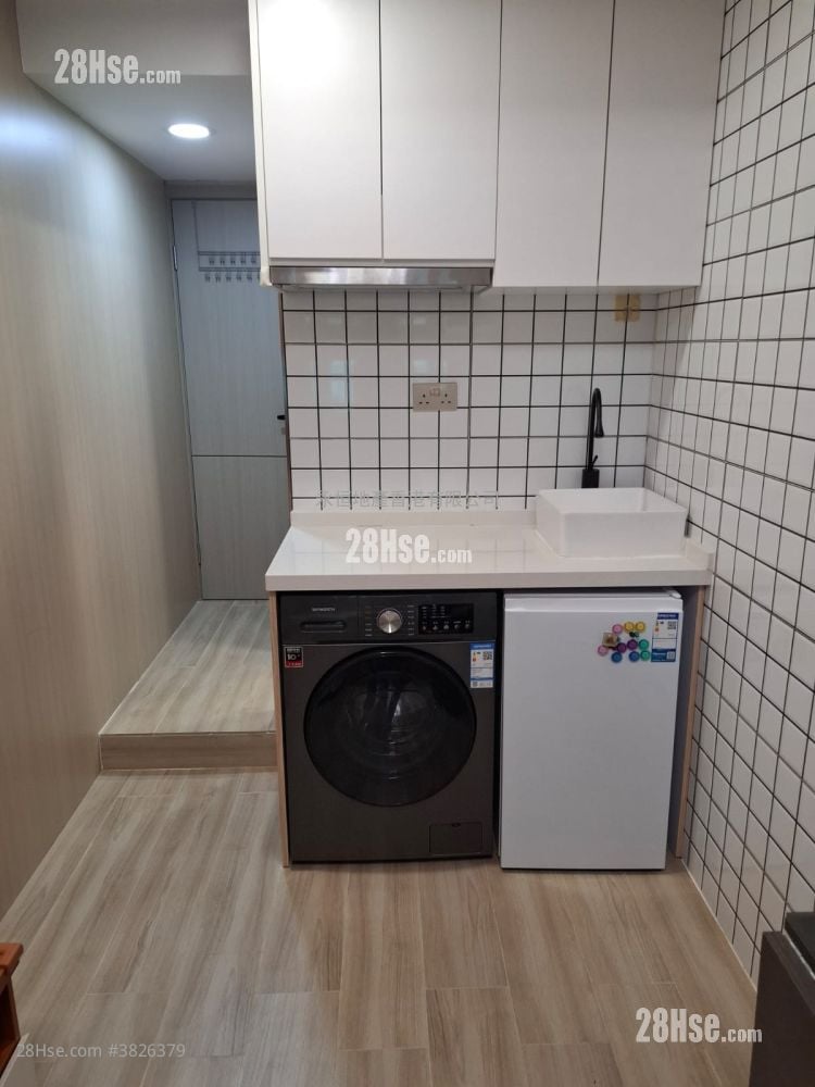 單幢樓房 租盤 1 浴室 130 平方呎