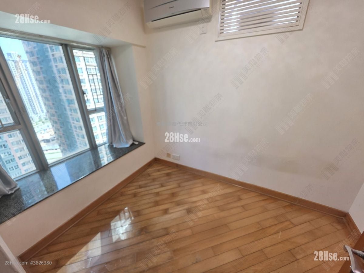 Park Central Rental 2 Bedrooms , 1 Bathroom 406 ft²