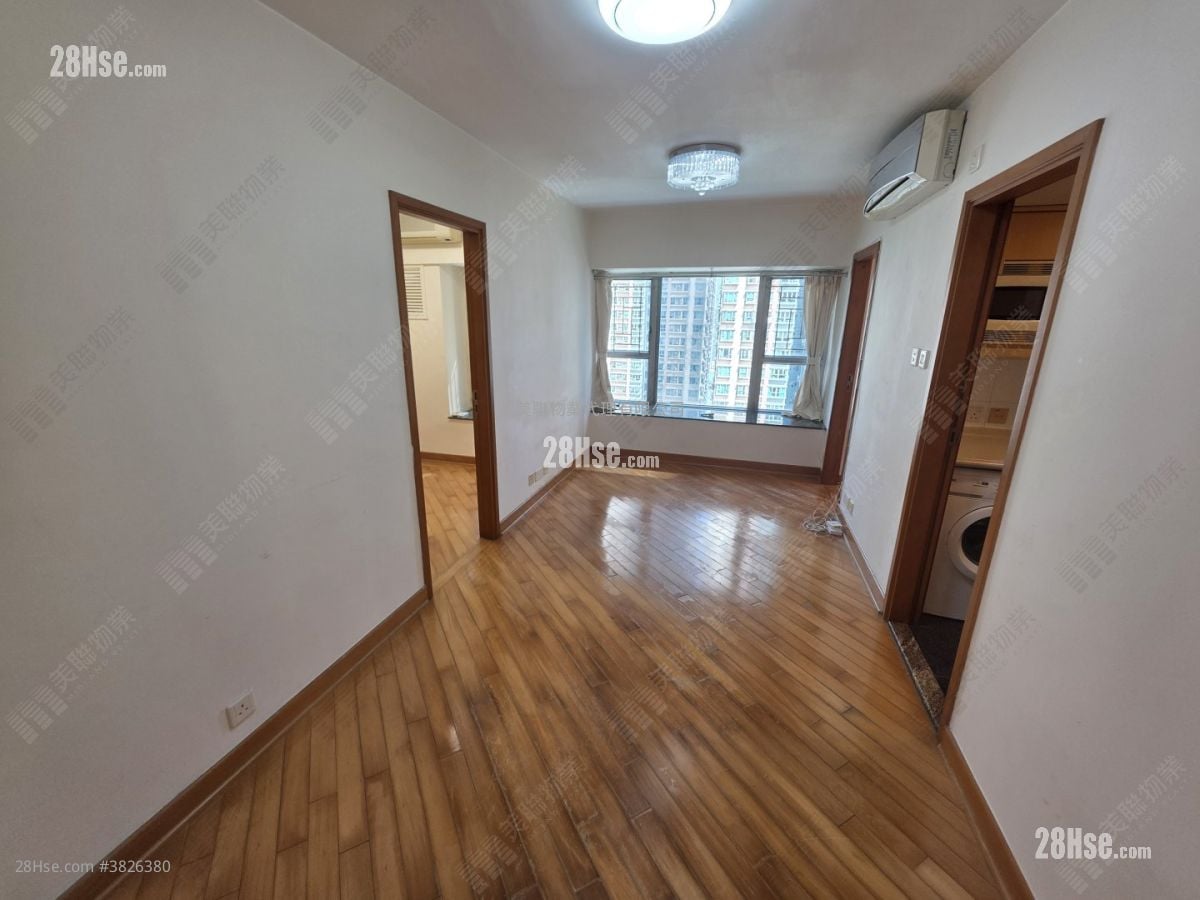 Park Central Rental 2 Bedrooms , 1 Bathroom 406 ft²
