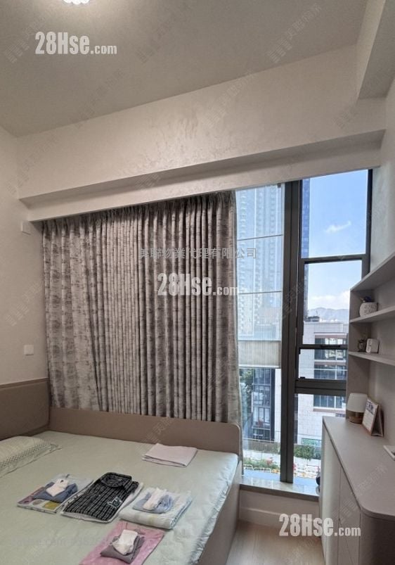 Monaco 售盘 4 房 , 3 浴室 1,543 平方尺